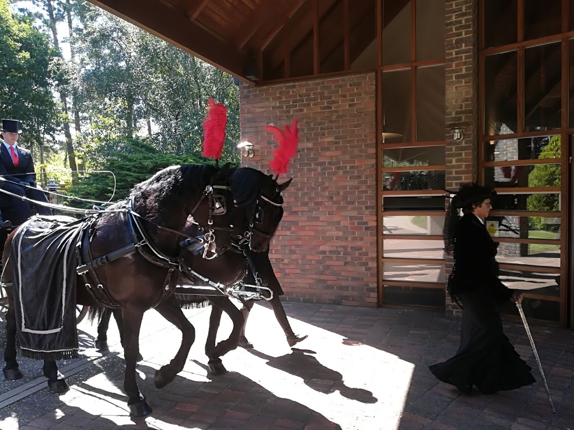 Riverside Funeral Services, Photographic Gallery